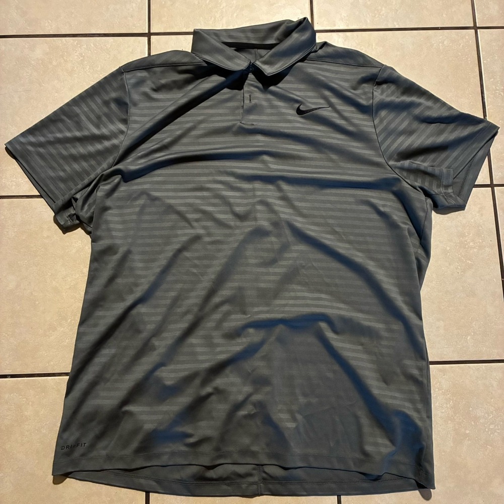 Nike Men's 2XL Dark Gray Golf Polo Short Sleeve Shirt